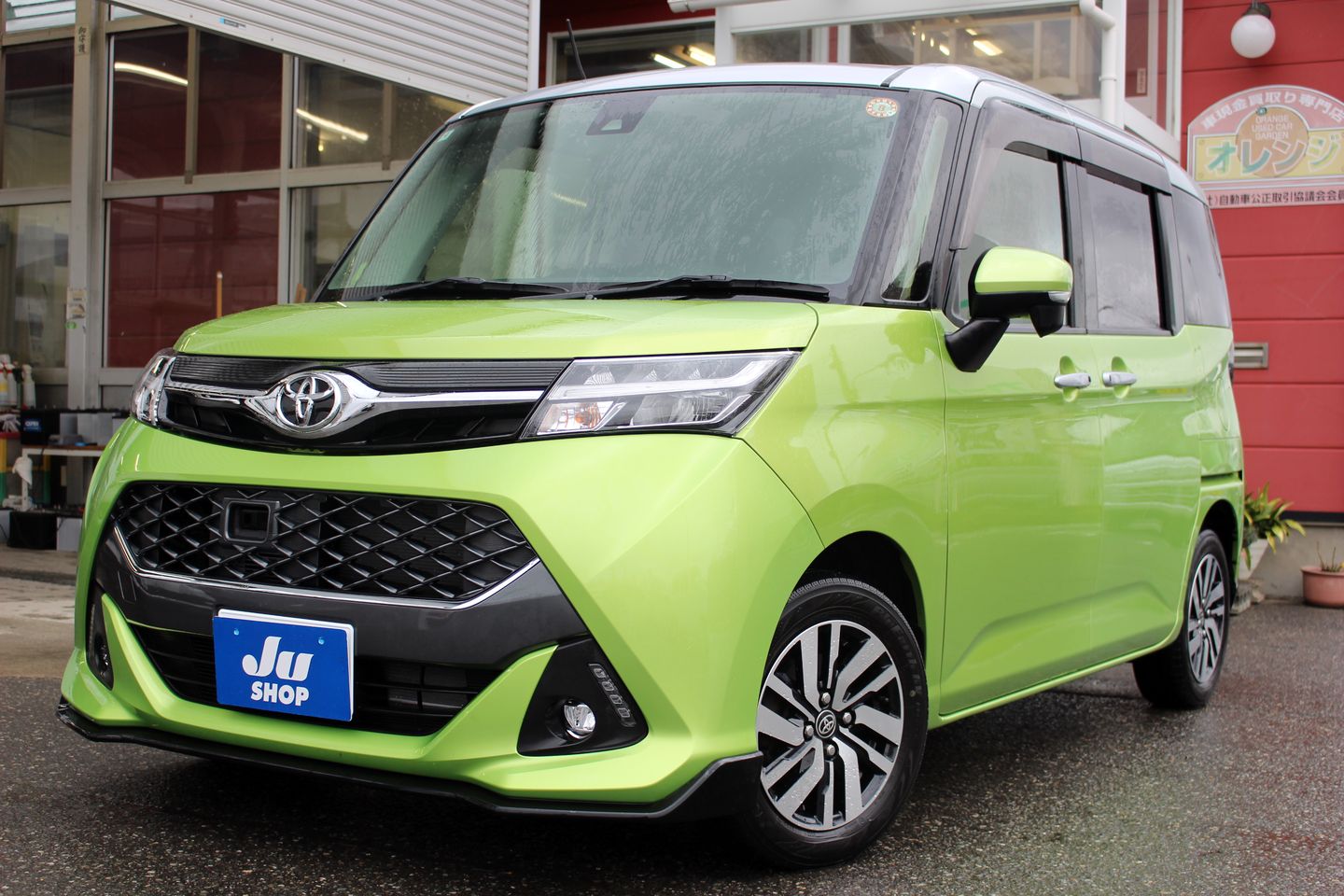 トヨタ　タンクカスタムG　S　１．０　４WD　SAブレーキサポート